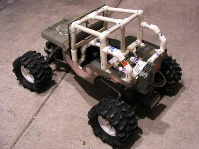 1326838594_jeep_rear34.jpg