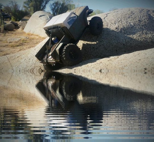 water_reflection_1451017384102.jpg