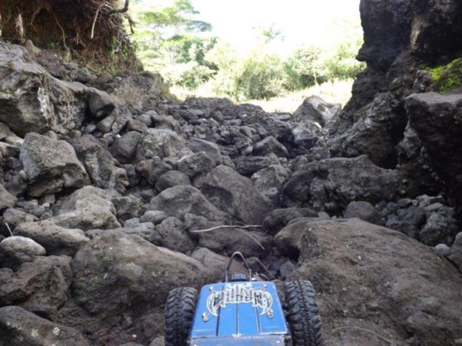 Waiakea Stream 001.jpg