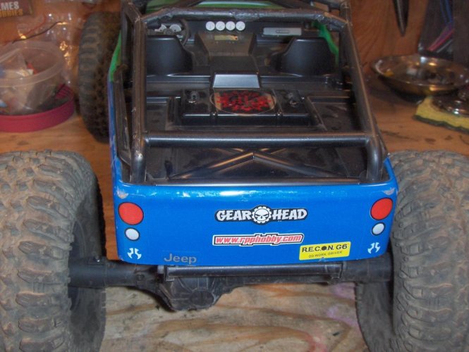 wronch clips and rear bumper 001.jpg