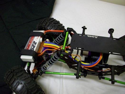 axial rc truck 017 resized.jpg
