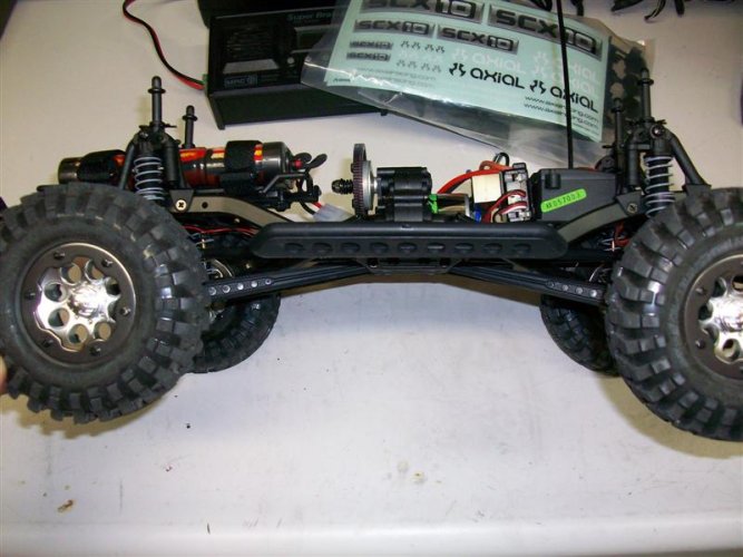 SCX10 036 (Medium).jpg