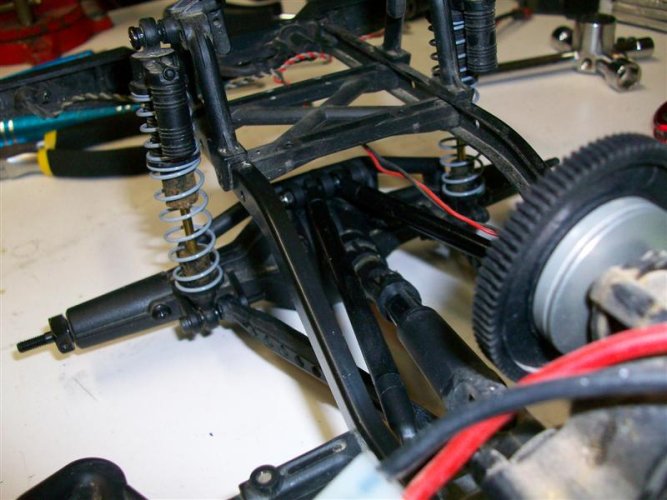 SCX10 061 (Medium).jpg
