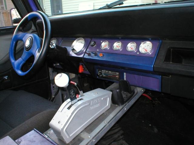 YJ dash.jpg