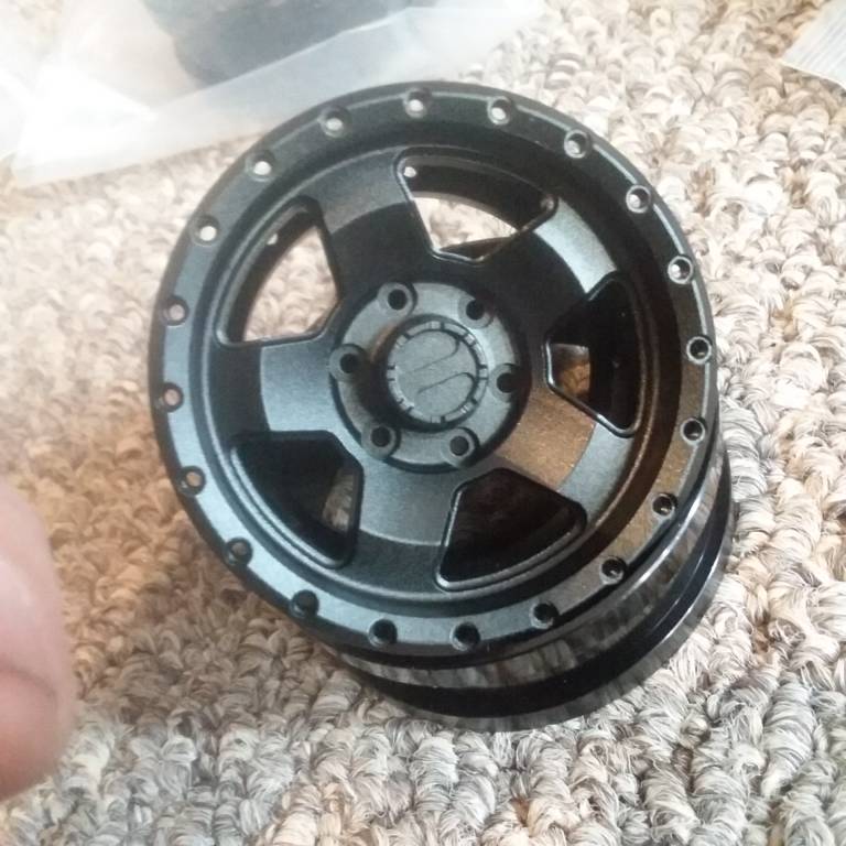 73feaac39fef543f16ea2a0103887918.jpg