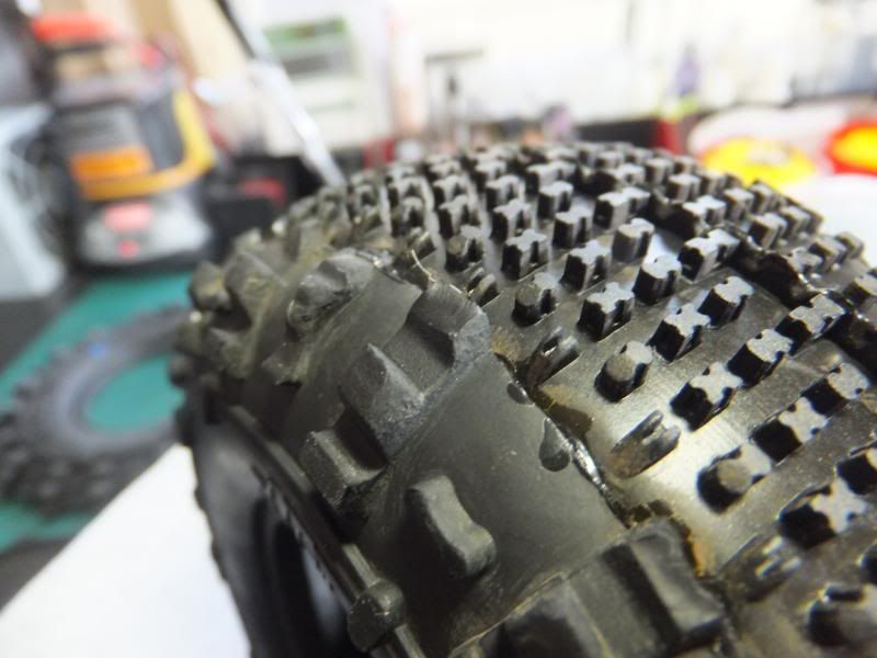HaterTires003.jpg
