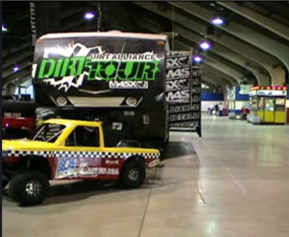 smalltruck.jpg