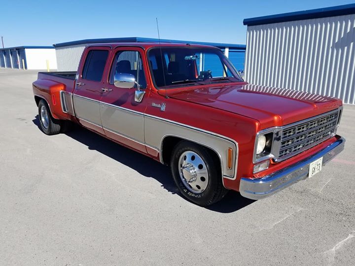 Square-Body-Short-Bed-Dually-5.jpg