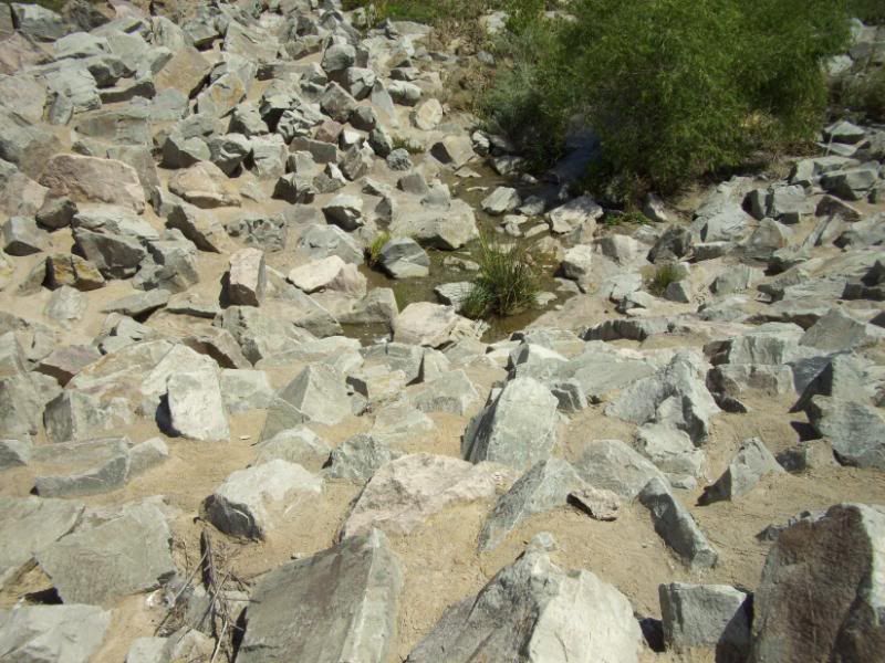 rocks007.jpg